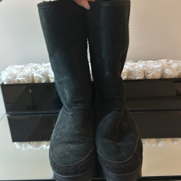 Tall UGG Boots - Picture 3 of 4